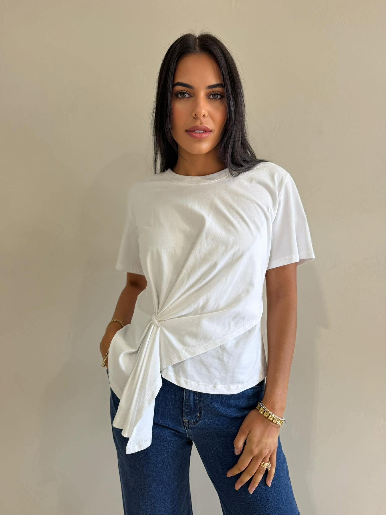 TOP- WHITE
