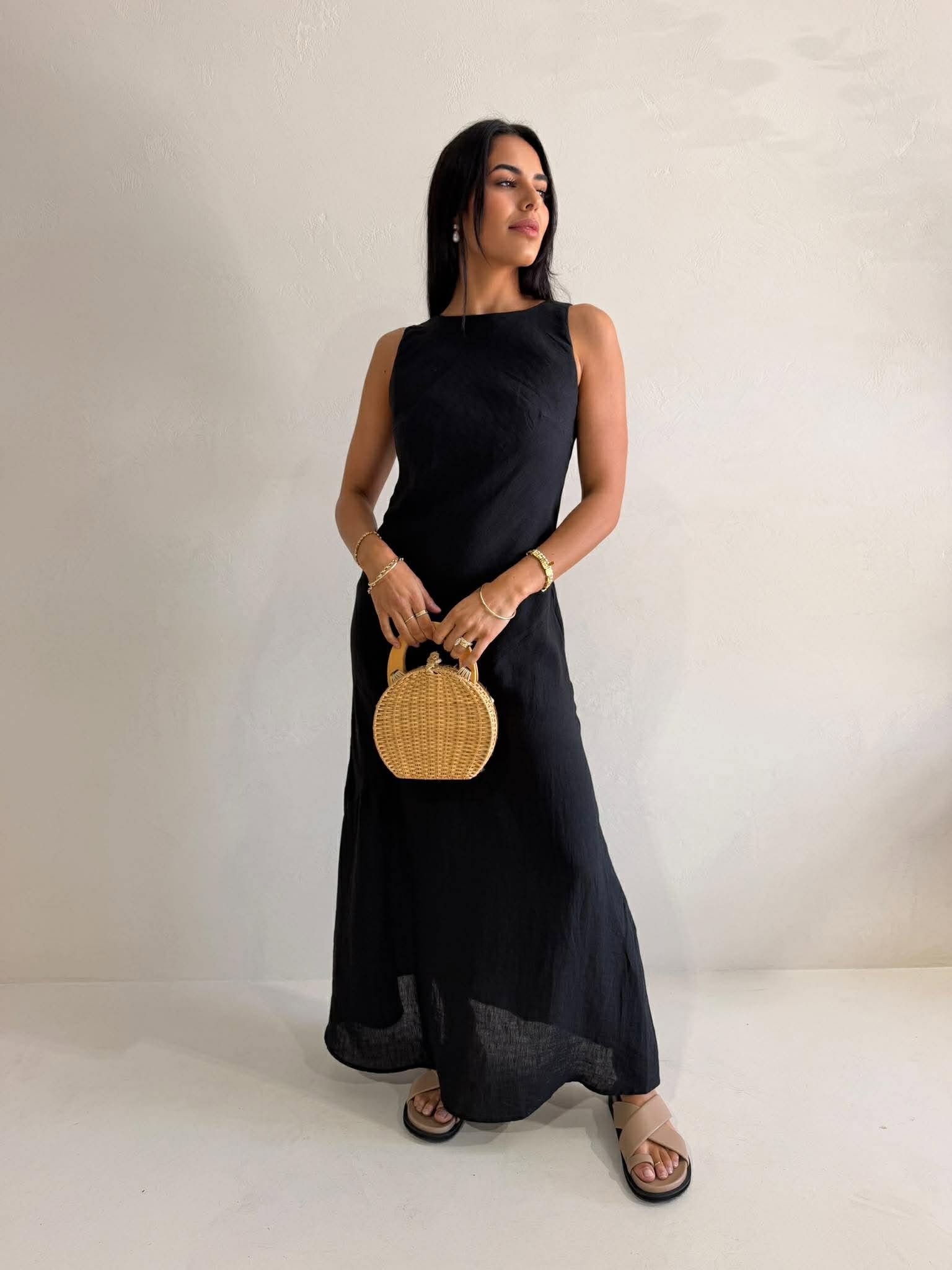 MAXI DRESS - BLACK