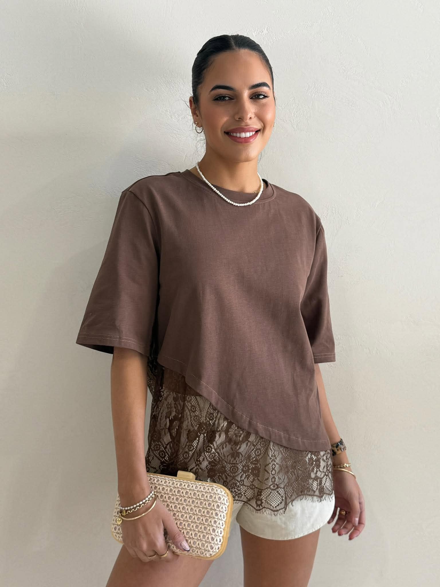 RELAXED FIT LACE TEE