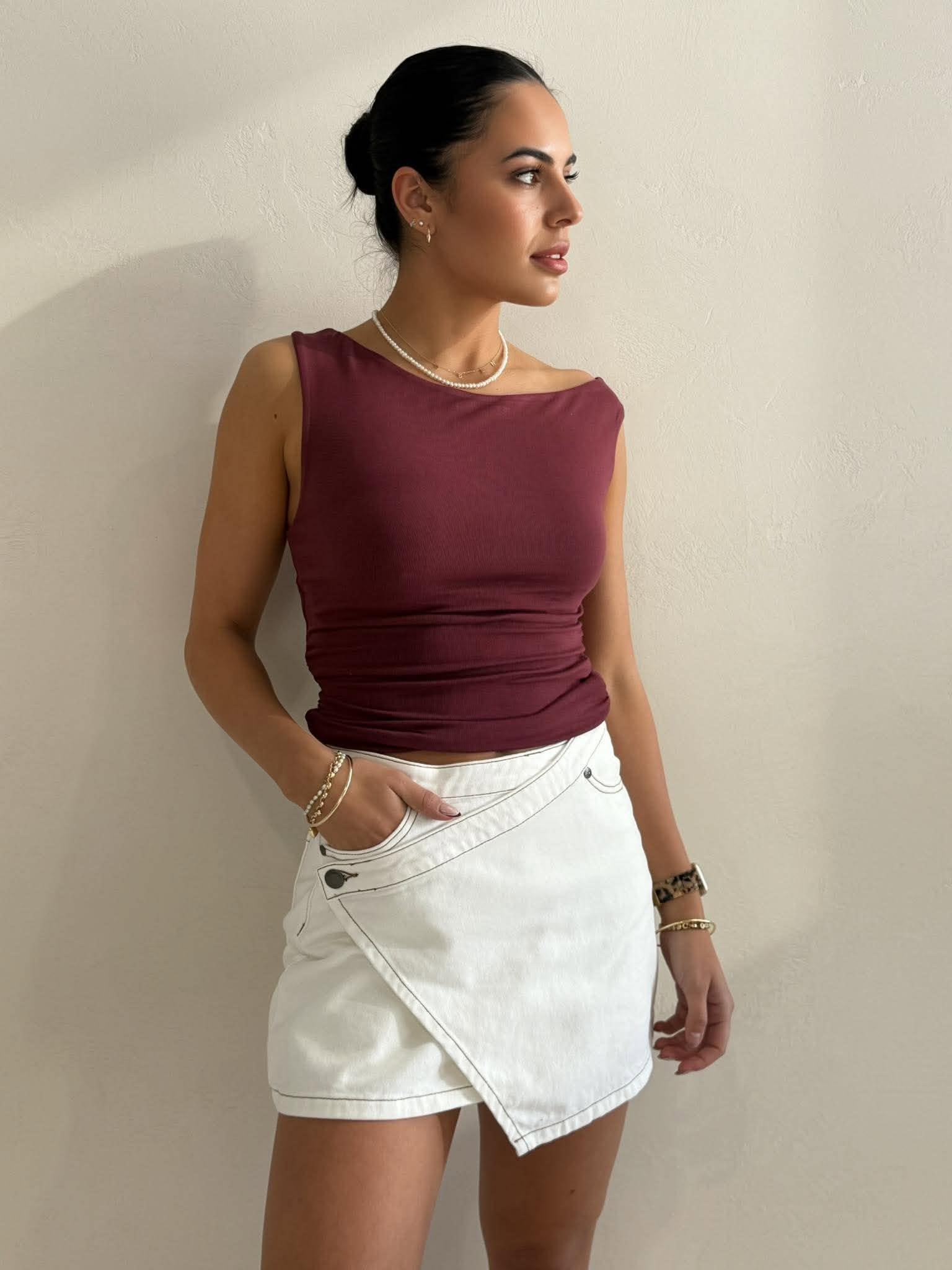 RELAXED FIT SHOULDER TOP- BURGUNDY