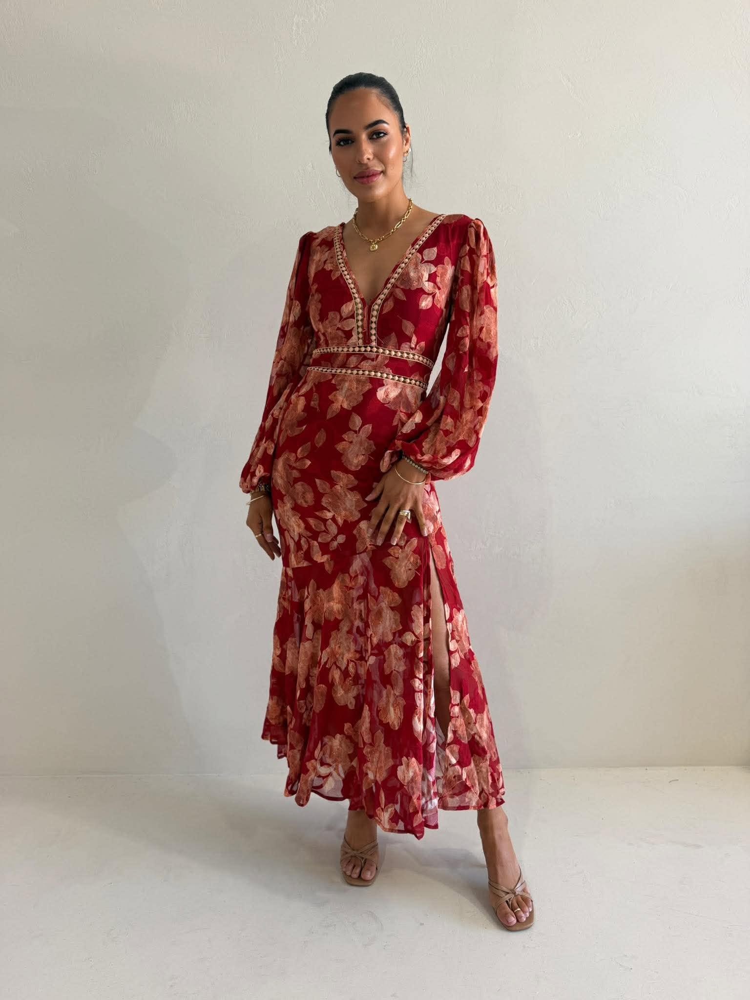 CENTER BACK ZIPPER MAXI DRESS